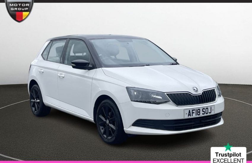 Used 2018 WHITE SKODA FABIA for sale in Manchester