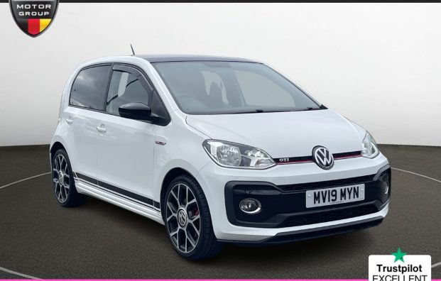Used 2019 WHITE VOLKSWAGEN UP! for sale in Manchester