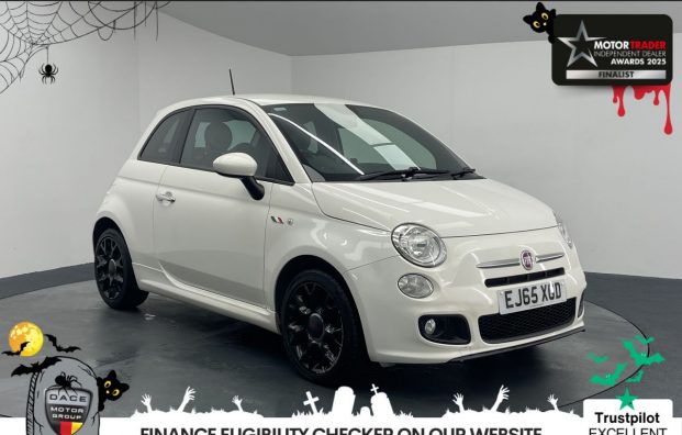 Used 2015 WHITE FIAT 500 for sale in Manchester