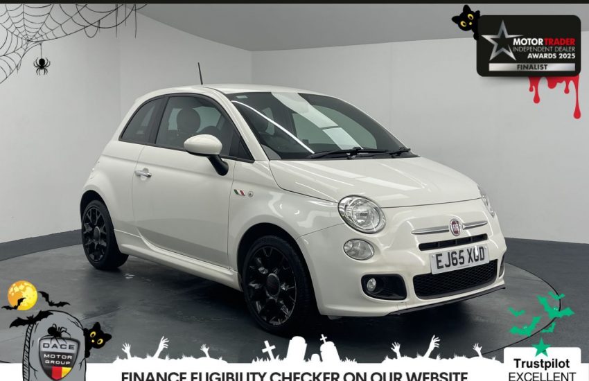 Used 2015 WHITE FIAT 500 for sale in Manchester