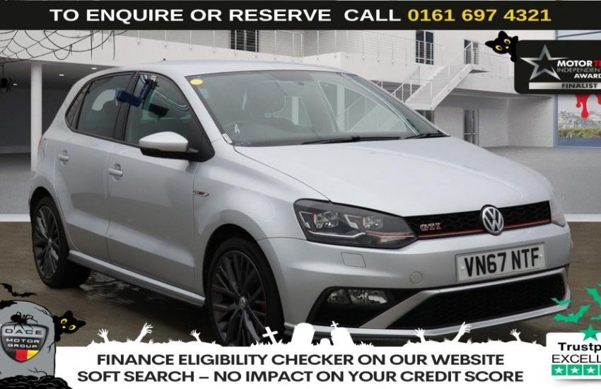Used 2017 SILVER VOLKSWAGEN POLO for sale in Manchester