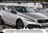 Used 2018 SILVER VOLVO V40 CROSS COUNTRY for sale in Manchester