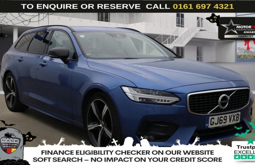 Used 2019 BLUE VOLVO V90 for sale in Manchester