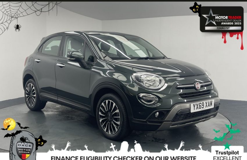 Used 2019 GREEN FIAT 500X for sale in Manchester