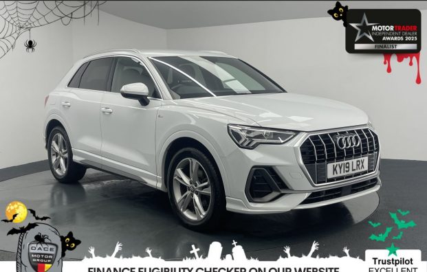 Used 2019 WHITE AUDI Q3 for sale in Manchester