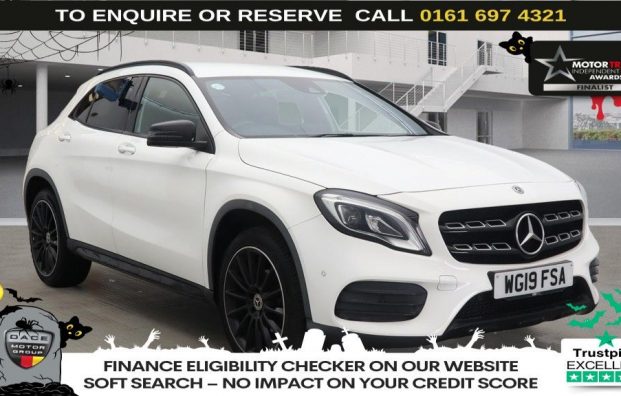 Used 2019 WHITE MERCEDES-BENZ GLA for sale in Manchester