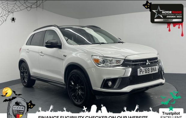 Used 2019 WHITE MITSUBISHI ASX for sale in Manchester