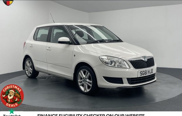 Used 2011 WHITE SKODA FABIA for sale in Manchester