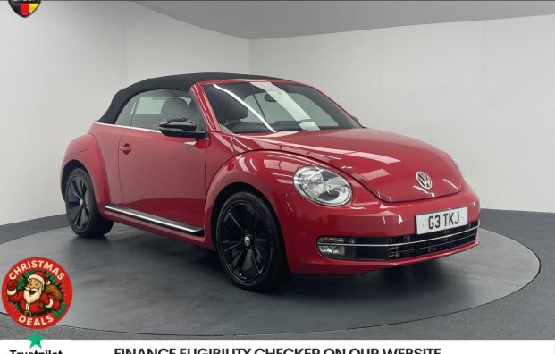 Used 2015 RED VOLKSWAGEN BEETLE for sale in Manchester