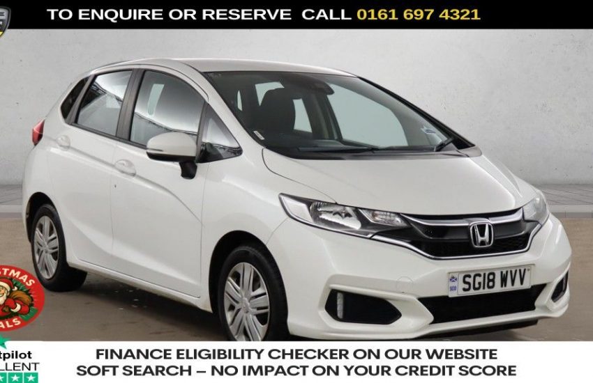 Used 2018 WHITE HONDA JAZZ for sale in Manchester