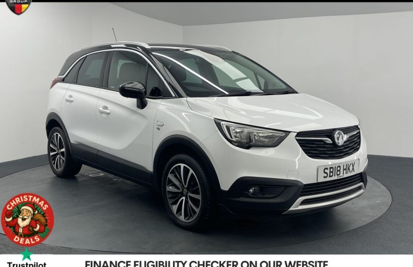 Used 2018 WHITE VAUXHALL CROSSLAND X for sale in Manchester
