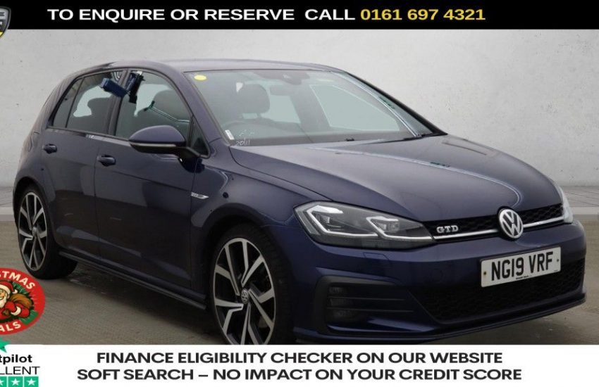 Used 2019 BLUE VOLKSWAGEN GOLF for sale in Manchester