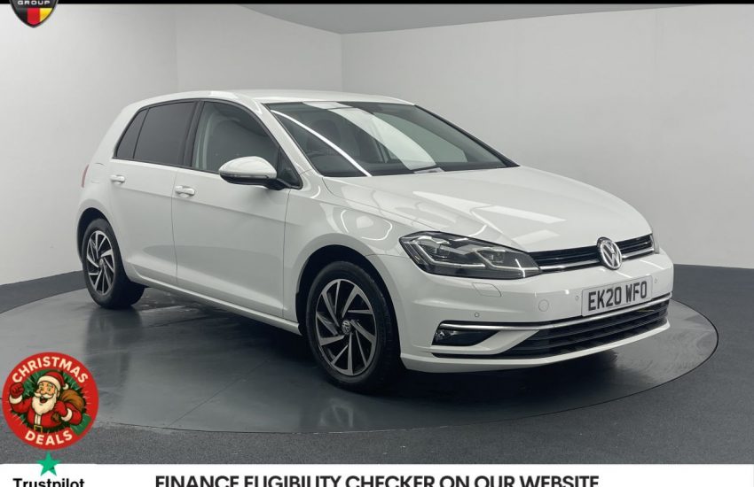 Used 2020 WHITE VOLKSWAGEN GOLF for sale in Manchester