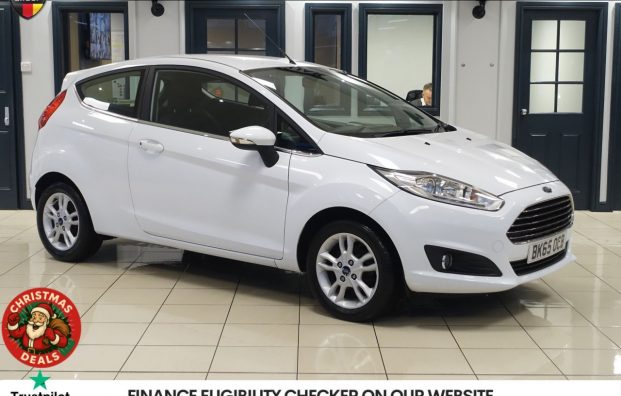 Used 2015 WHITE FORD FIESTA for sale in Manchester