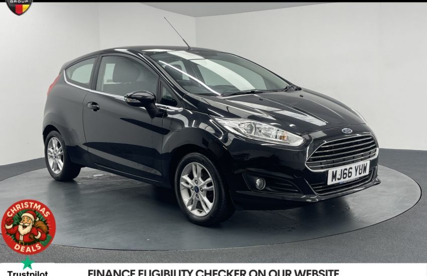 Used 2016 BLACK FORD FIESTA for sale in Manchester