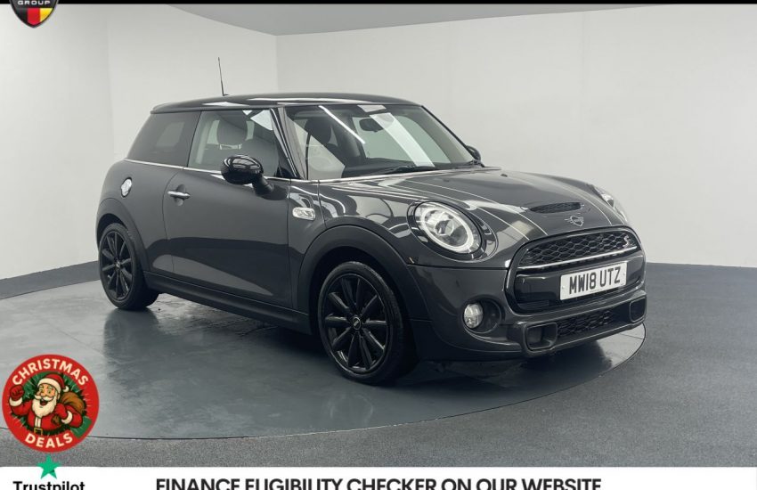 Used 2018 GREY MINI HATCH for sale in Manchester