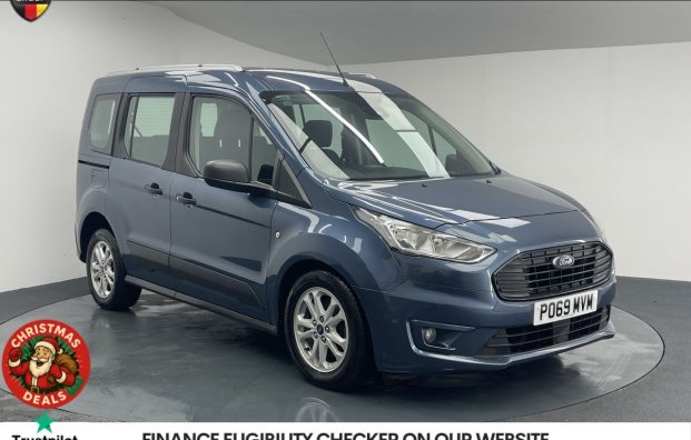 Used 2019 BLUE FORD TOURNEO CONNECT for sale in Manchester