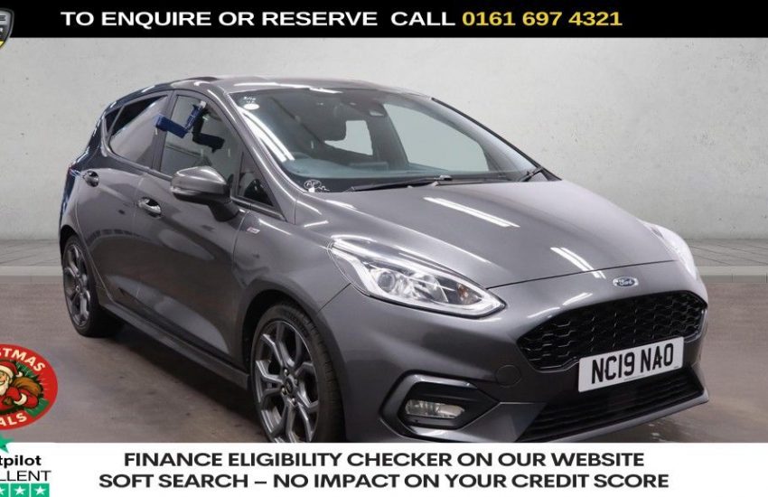 Used 2019 GREY FORD FIESTA for sale in Manchester