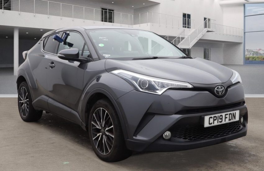 Used 2019 GREY TOYOTA C-HR for sale in Manchester
