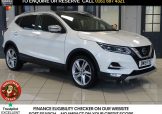 Used 2019 WHITE NISSAN QASHQAI for sale in Manchester