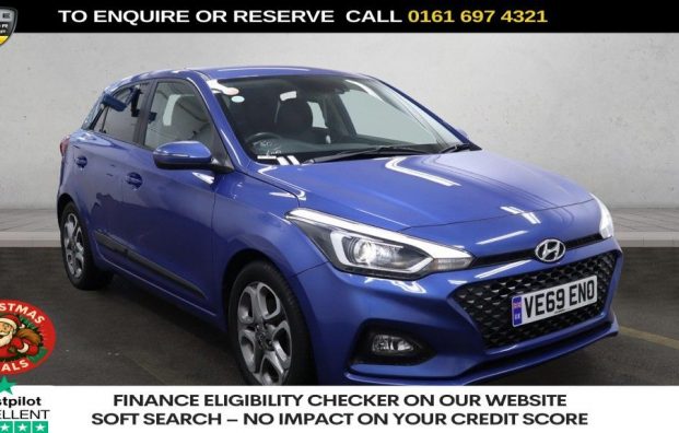 Used 2020 BLUE HYUNDAI I20 for sale in Manchester