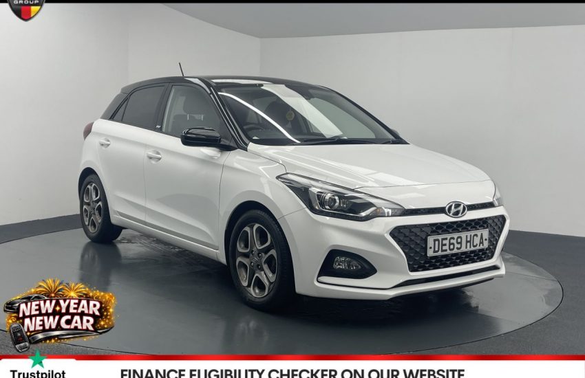 Used 2019 WHITE HYUNDAI I20 for sale in Manchester