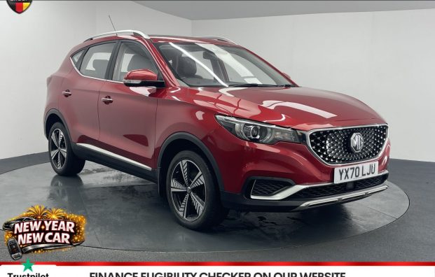 Used 2020 RED MG MG ZS for sale in Manchester