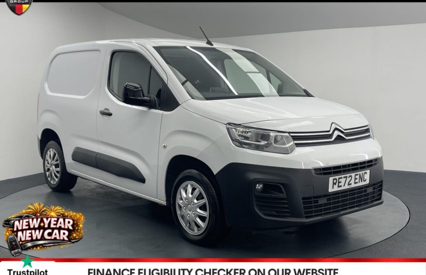 Used 2022 WHITE CITROEN BERLINGO for sale in Manchester