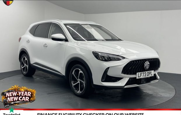 Used 2023 WHITE MG MG HS for sale in Manchester
