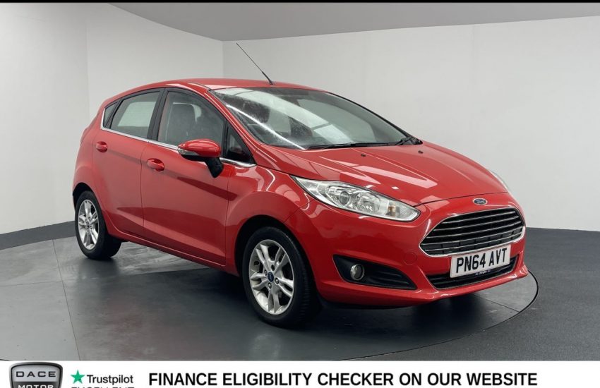 Used 2014 RED FORD FIESTA for sale in Manchester