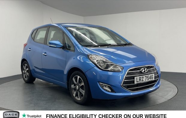 Used 2017 BLUE HYUNDAI IX20 for sale in Manchester