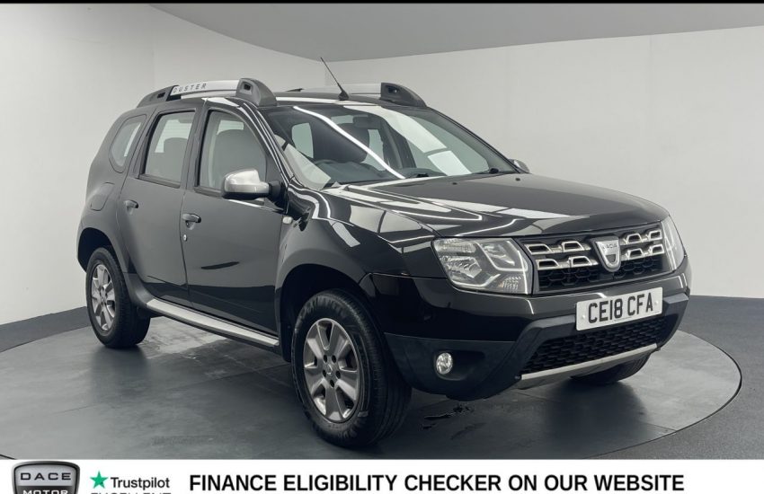 Used 2018 BLACK DACIA DUSTER for sale in Manchester