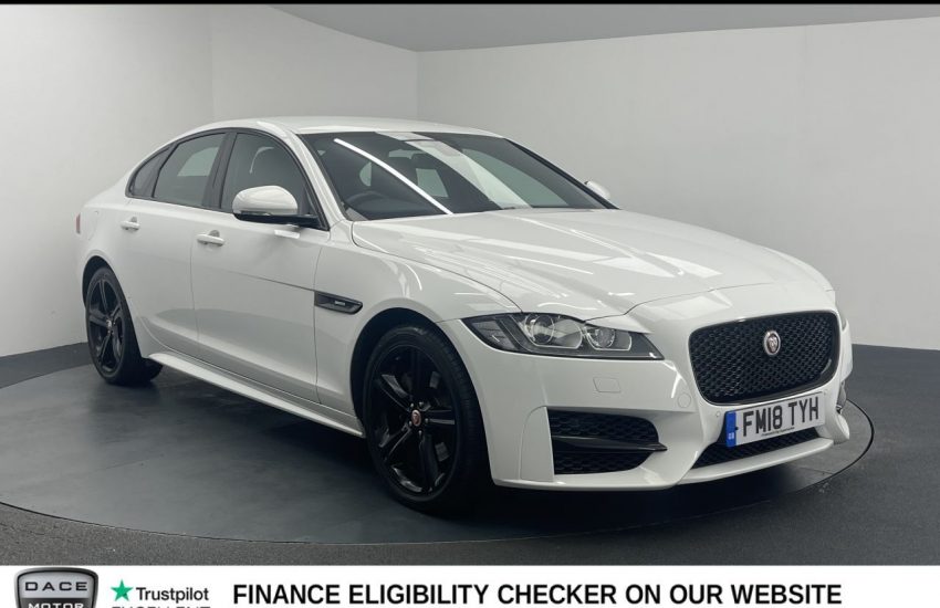 Used 2018 WHITE JAGUAR XF for sale in Manchester