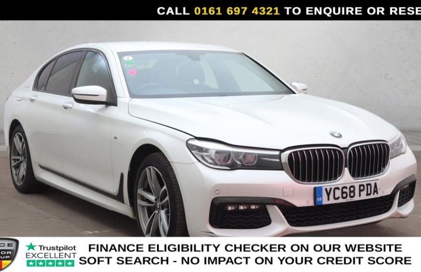 Used 2019 WHITE BMW 7 SERIES for sale in Manchester