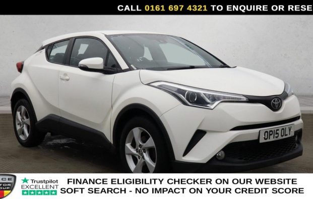 Used 2019 WHITE TOYOTA C-HR for sale in Manchester