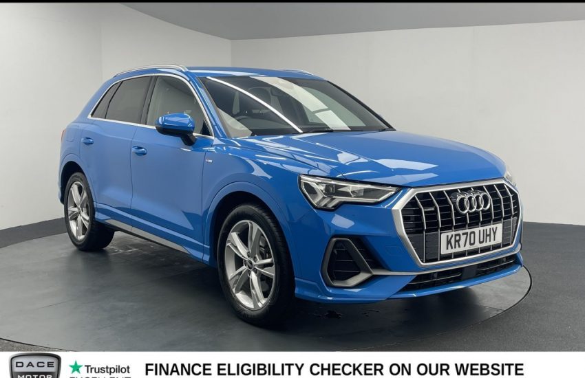 Used 2020 BLUE AUDI Q3 for sale in Manchester