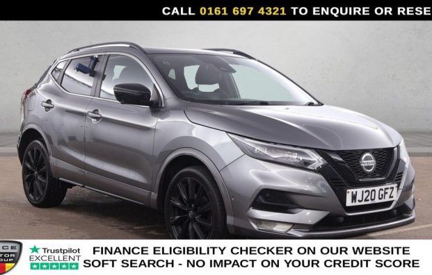 Used 2020 GREY NISSAN QASHQAI for sale in Manchester