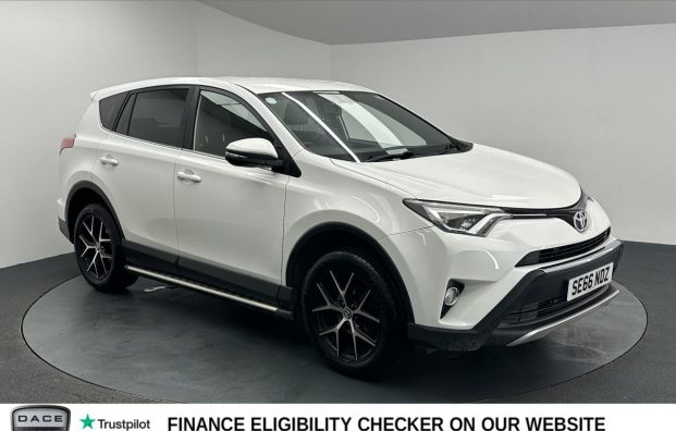 Used 2017 WHITE TOYOTA RAV4 for sale in Manchester