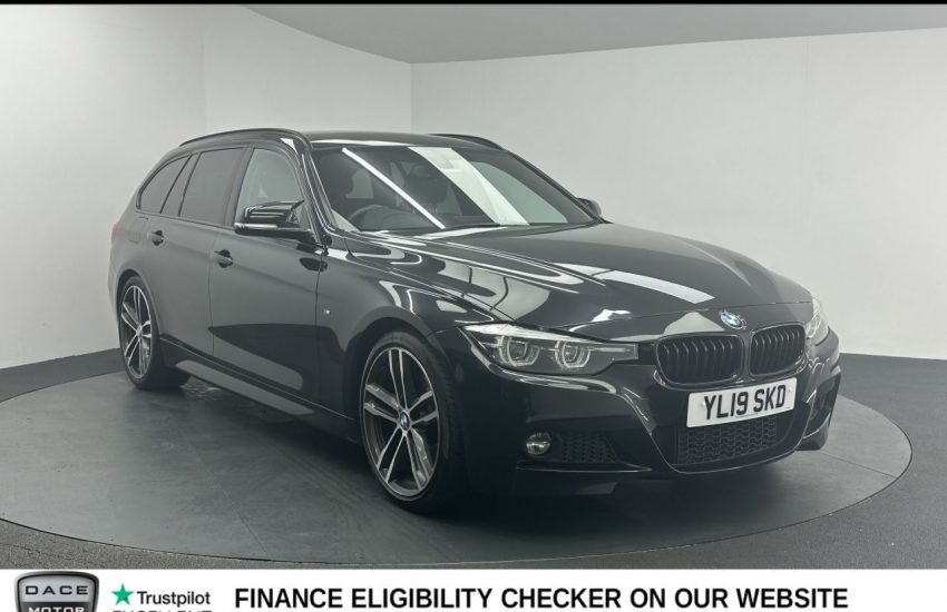 Used 2019 BLACK BMW 3 SERIES for sale in Manchester