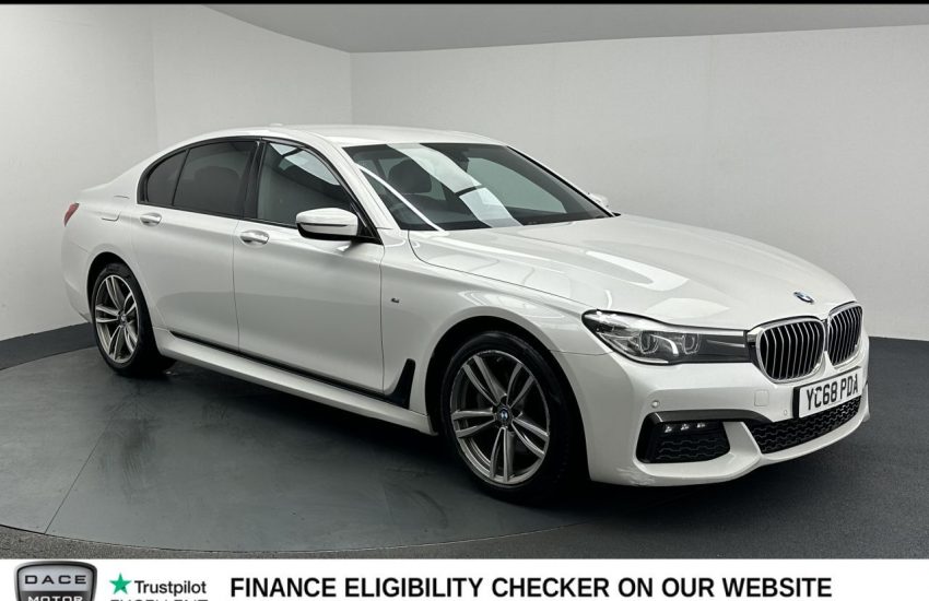 Used 2019 WHITE BMW 7 SERIES for sale in Manchester