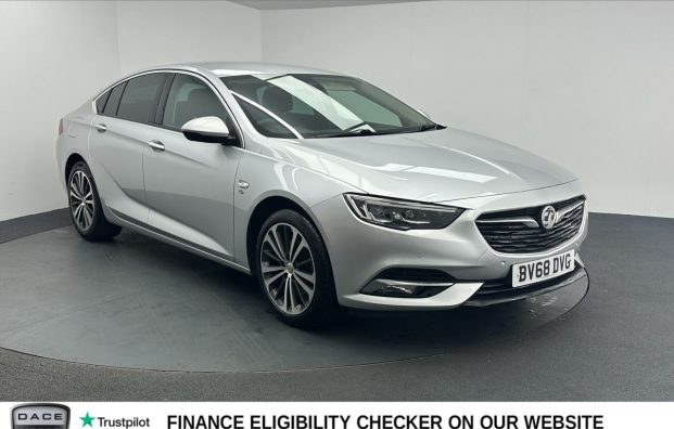 Used 2018 SILVER VAUXHALL INSIGNIA for sale in Manchester