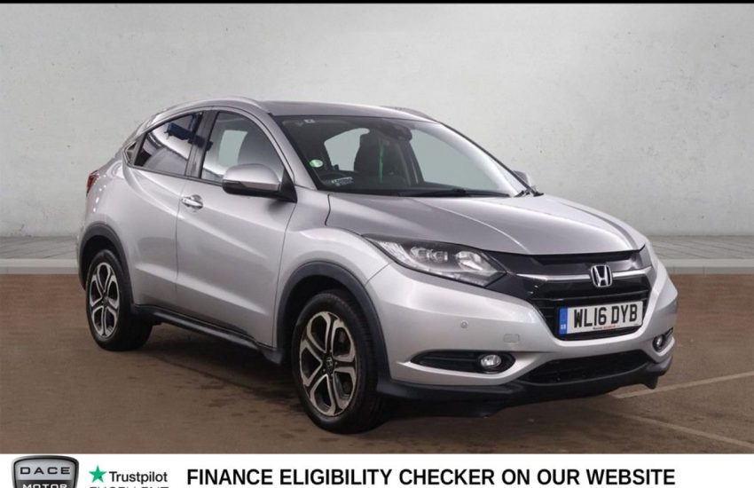 Used 2016 SILVER HONDA HR-V for sale in Manchester