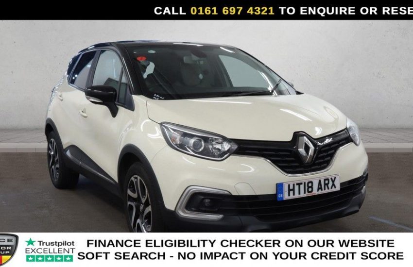 Used 2018 WHITE RENAULT CAPTUR for sale in Manchester