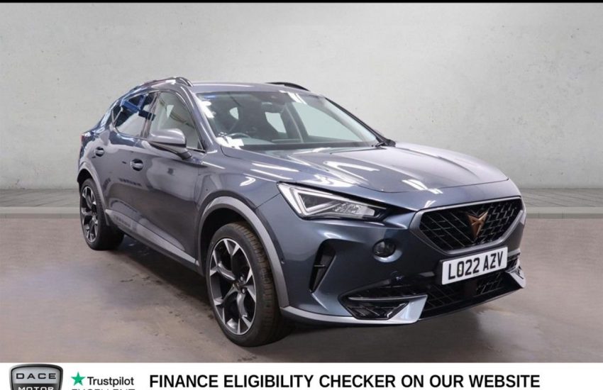 Used 2022 GREY CUPRA FORMENTOR for sale in Manchester