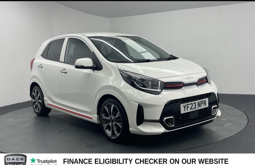 Used 2023 WHITE KIA PICANTO for sale in Manchester